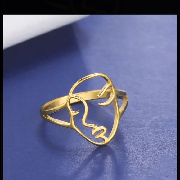 Stainless Steel Gold Abstract Face Design Ring - Picture 6 of 6